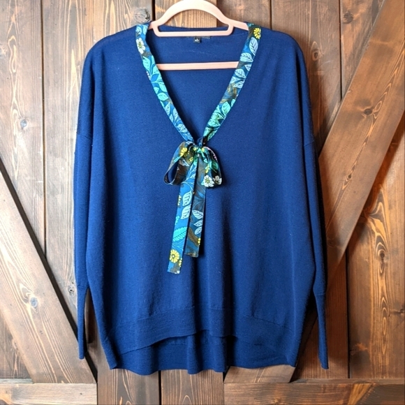 J Crew x Arbigail Borg Women’s Size Smal Long Sleeve Tie Neck Oversized Sweater. - Picture 1 of 8